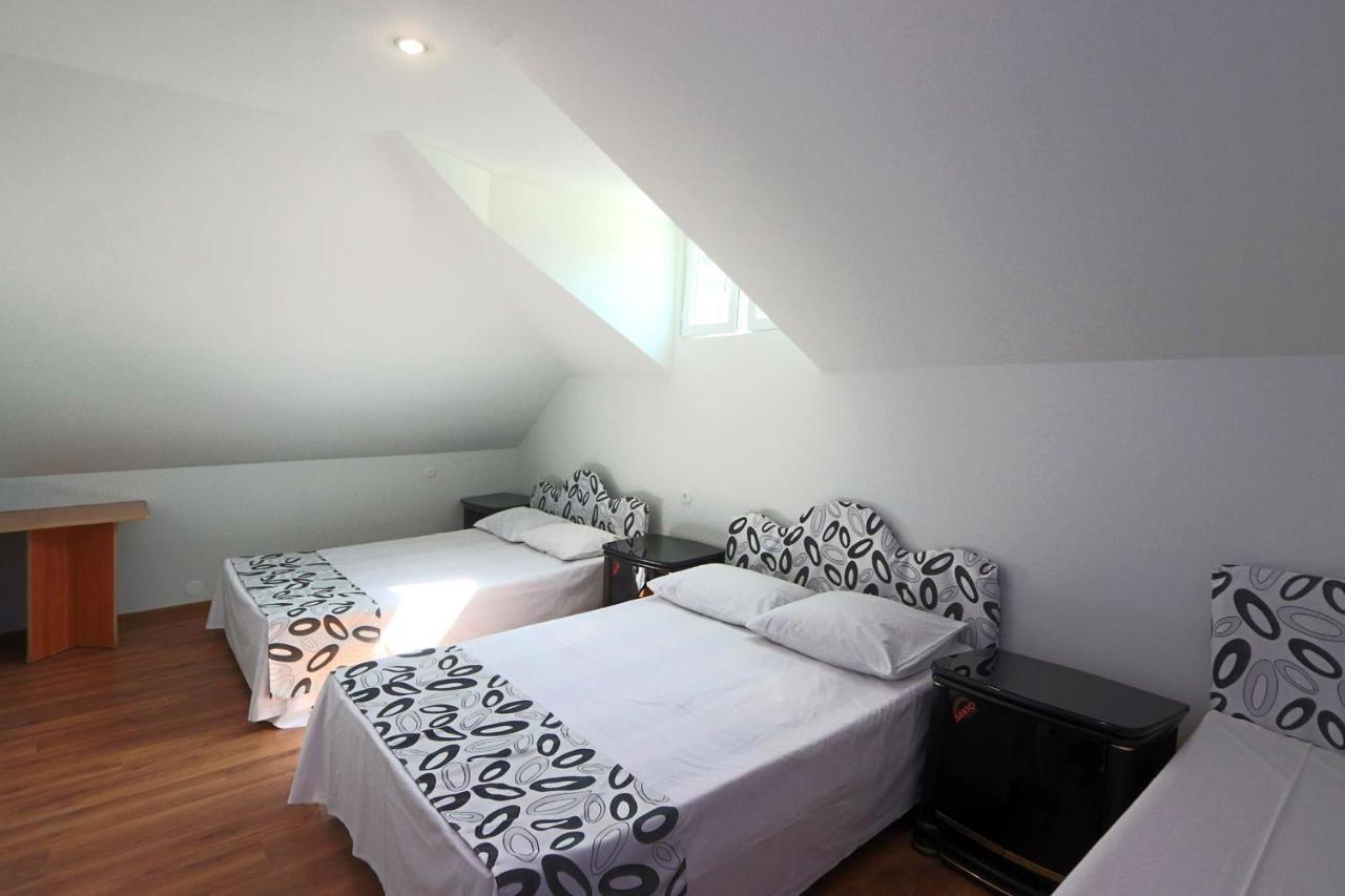 Garnim Guest House Erevan Exterior foto